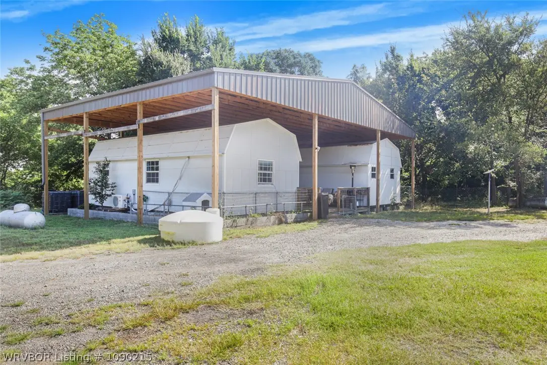 31585 Wildhorse Road, Shady Point, OK 74956 - #1