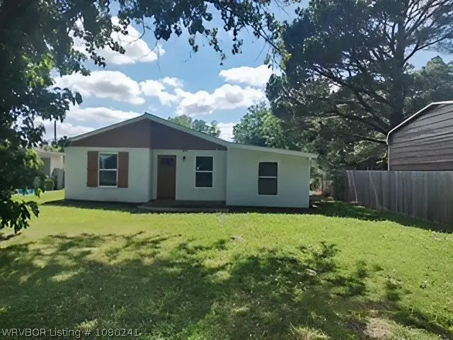 805 Faye Avenue, Pocola, OK 74902 - #1