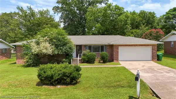 2211 S 64th Street, Fort Smith, AR 72903