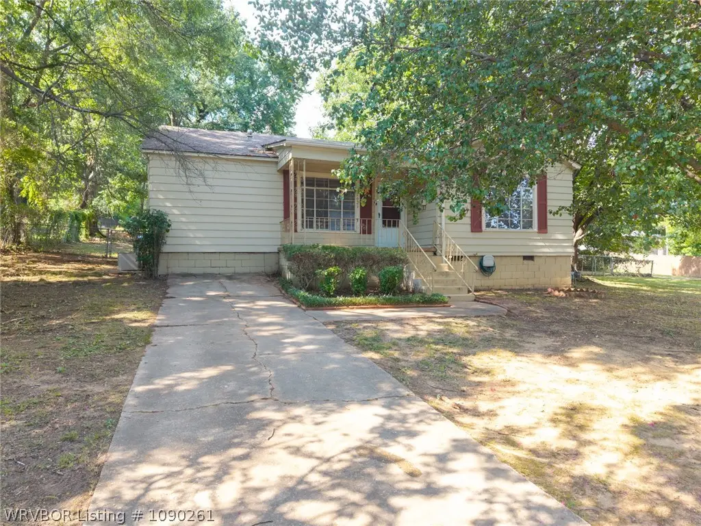 1621 Boston Street, Fort Smith, AR 72901 - #1