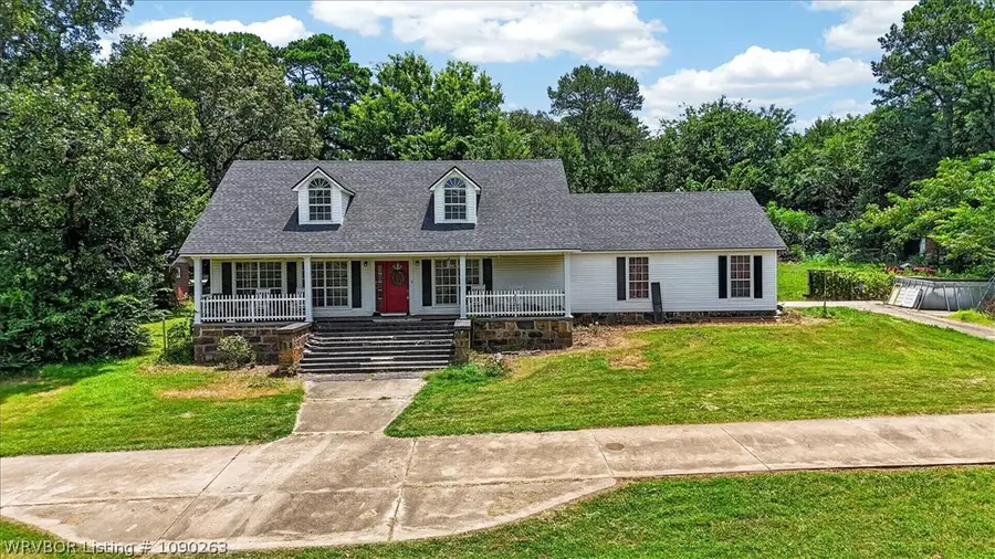 33580 Pleasant Valley Road, Poteau, OK 74953 - #2
