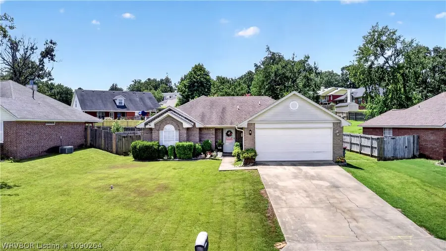 1203 Aspen Avenue, Van Buren, AR 72956 - #2