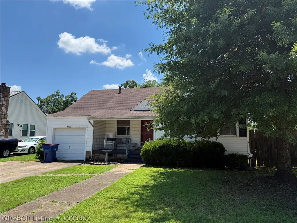 2000 S S Street, Fort Smith, AR 72901 - #1