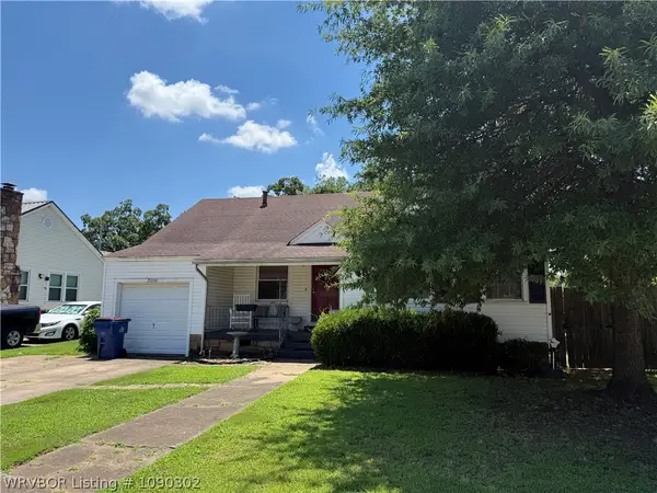 2000 S S Street, Fort Smith, AR 72901