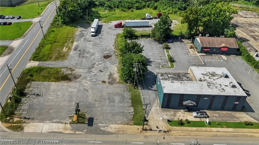 3301 W Roosevelt Road, Little Rock, AR 72204 - #2