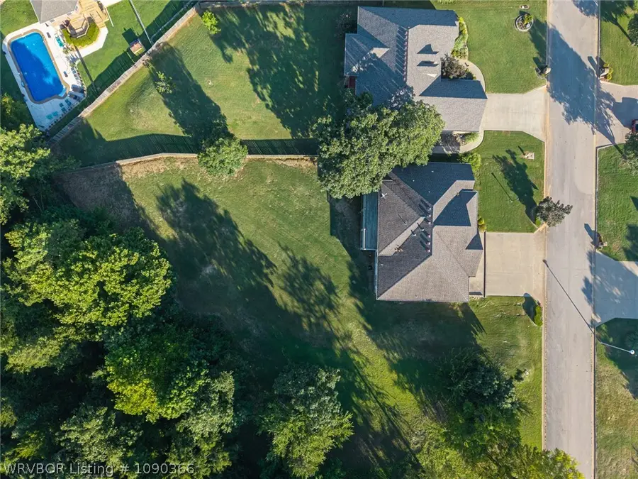 2710 Parkway Lane, Van Buren, AR 72956 - #2