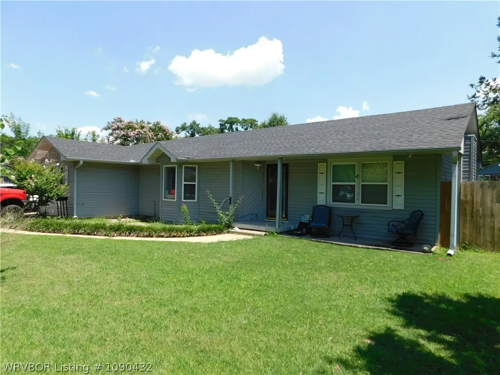 1104 N 49th Street, Fort Smith, AR 72904 - #1