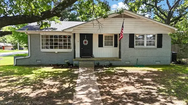 2801 S 36th Street, Fort Smith, AR 72908