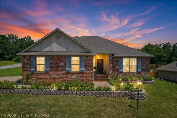 122 Pine Street, Greenwood, AR 72936