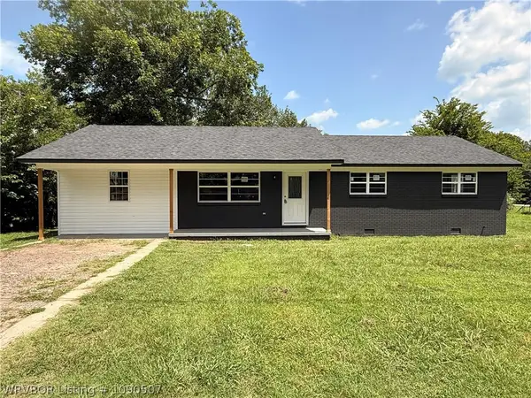 352 W 5th Street, Waldron, AR 72958