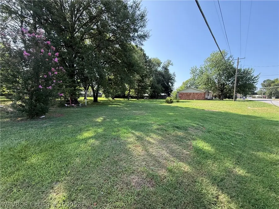 708 11th Street, Barling, AR 72923 - #2