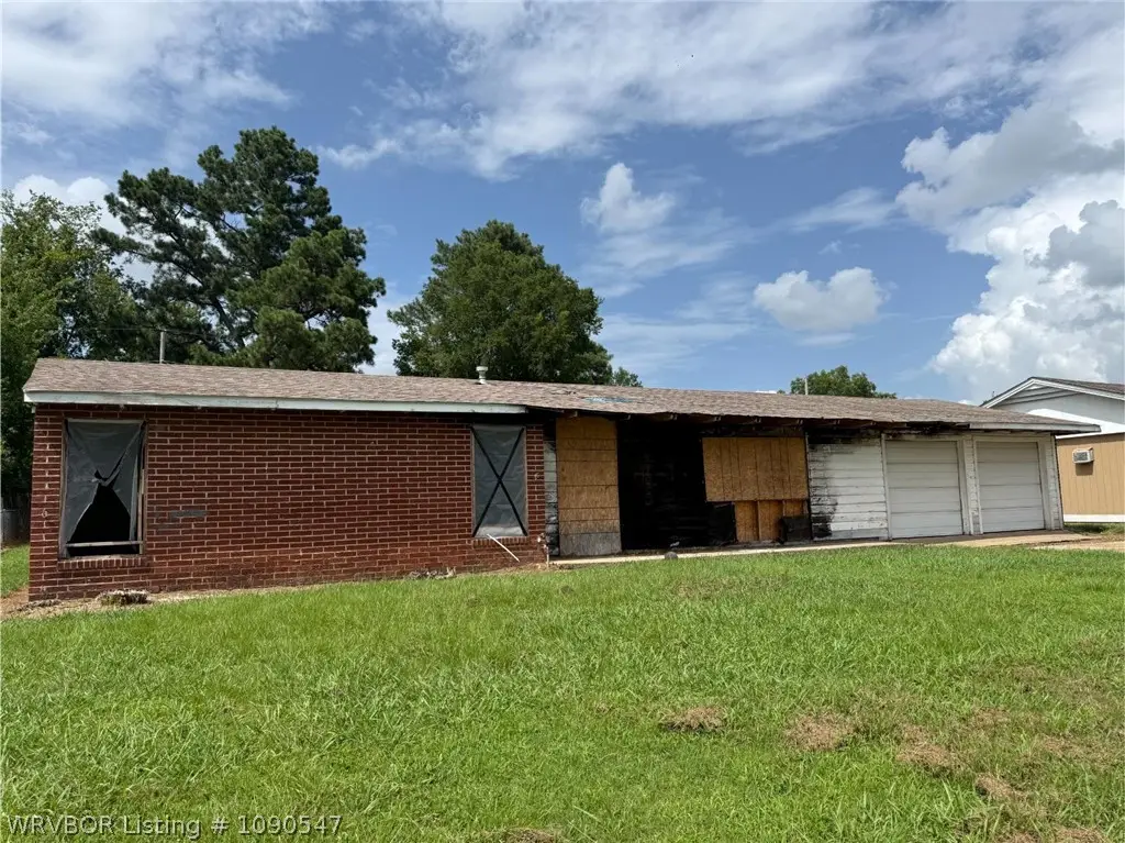 1104 C Street, Barling, AR 72923 - #1