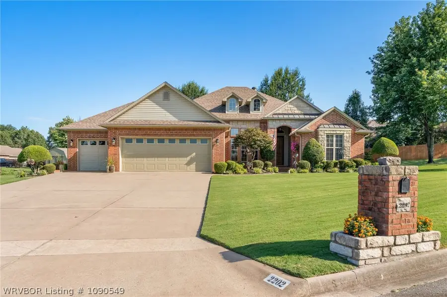 2202 Beaver Drive, Van Buren, AR 72956 - #2