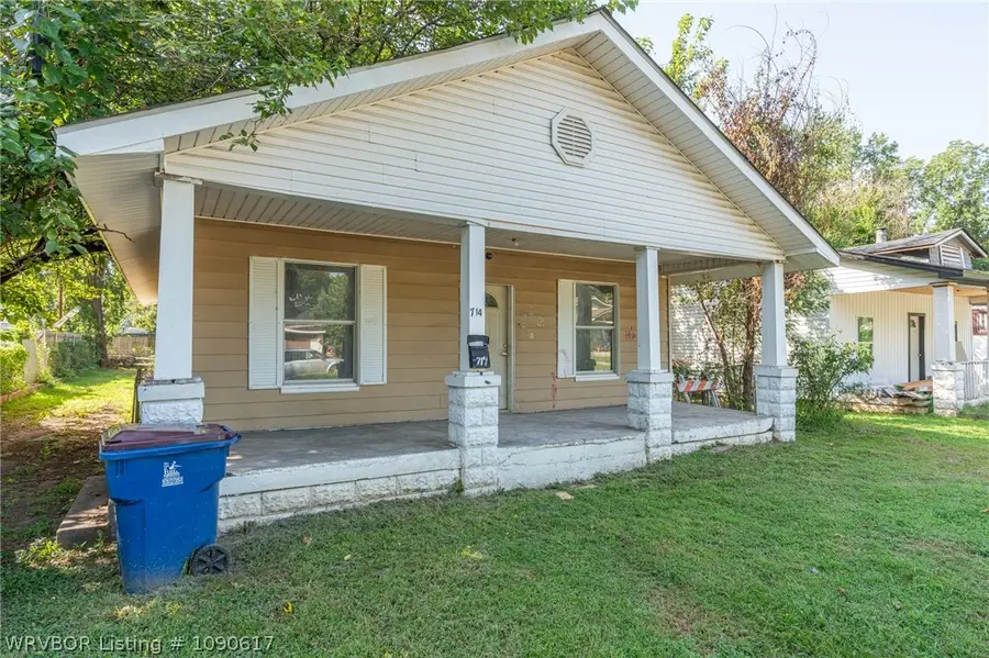 714 N 21st Street, Fort Smith, AR 72901 - #2