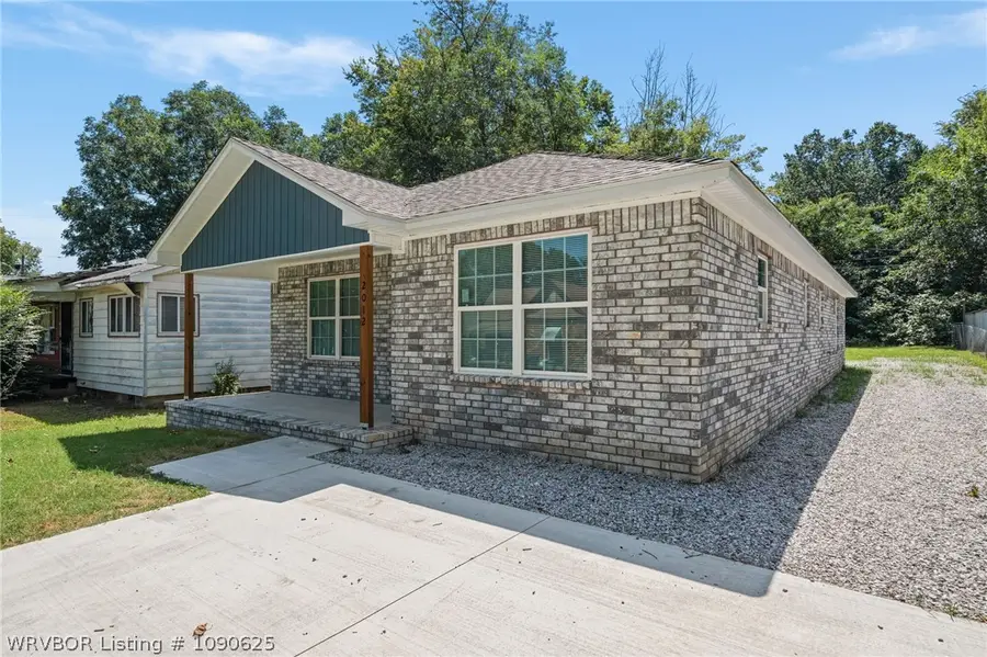 2012 N Short 15th Street, Fort Smith, AR 72904 - #3