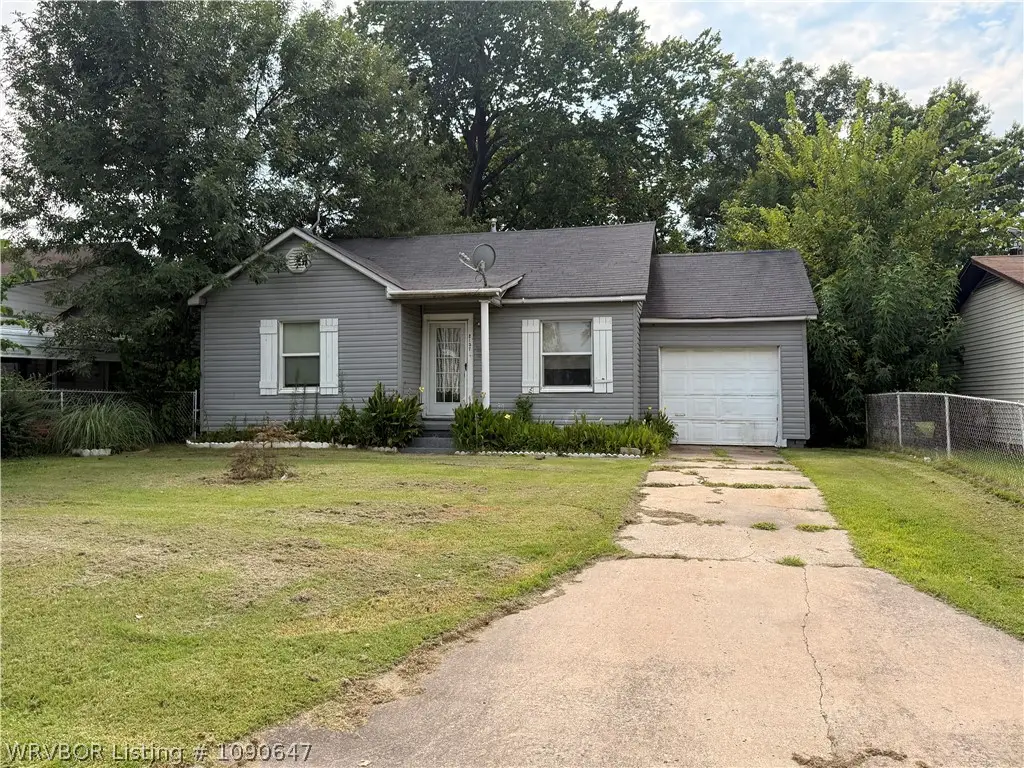 2137 N 30th Street, Fort Smith, AR 72904 - #1