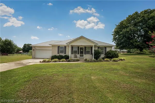 1766 N Main Street, Waldron, AR 72958
