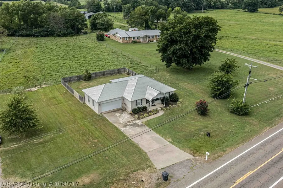 1766 N Main Street, Waldron, AR 72958 - #2