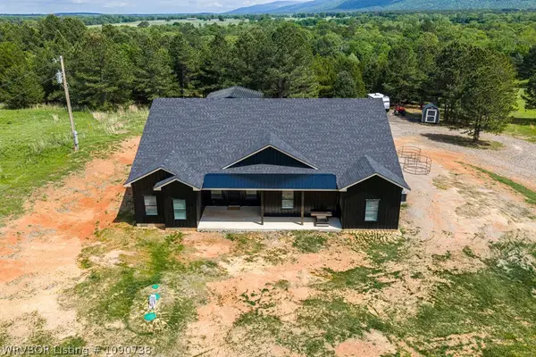 37230 Poteau Mountain Road, Poteau, OK 74953