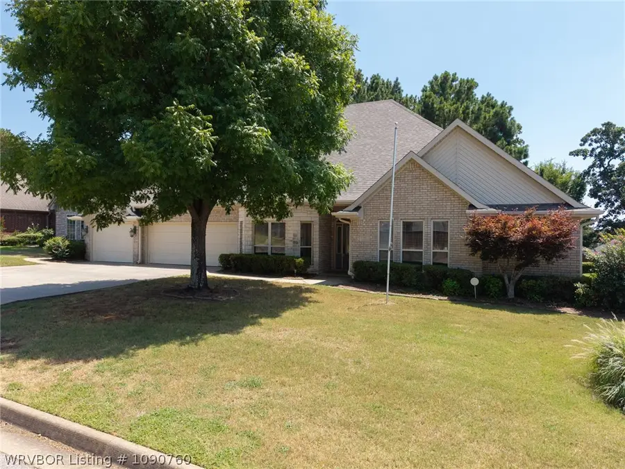 712 Ledanna Drive, Van Buren, AR 72956 - #2