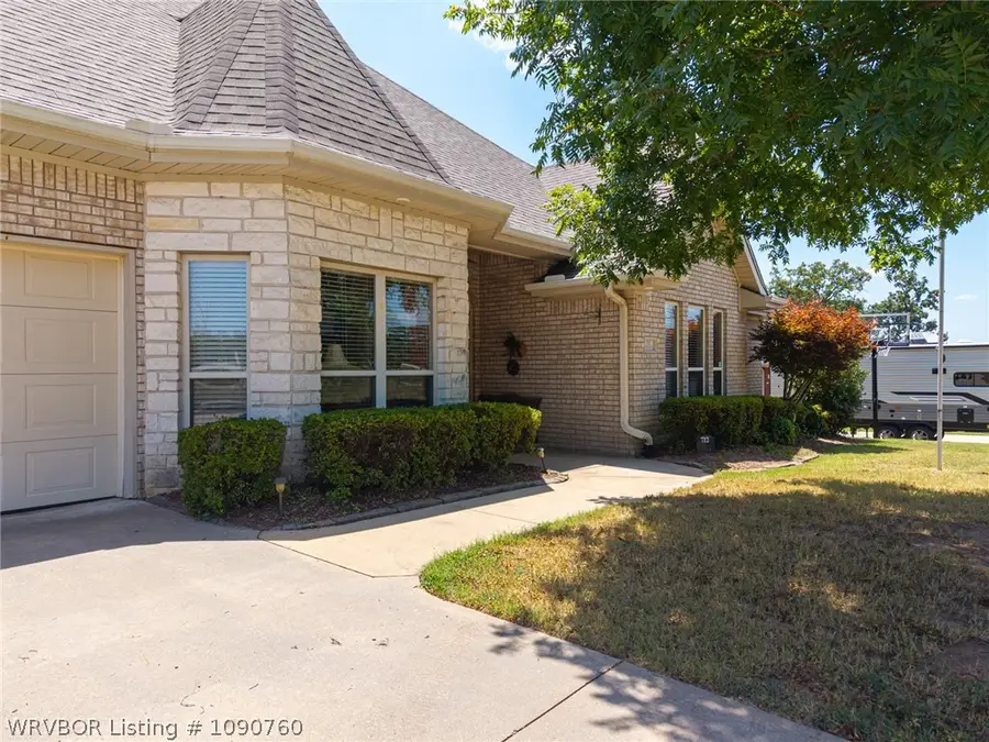 712 Ledanna Drive, Van Buren, AR 72956 - #3
