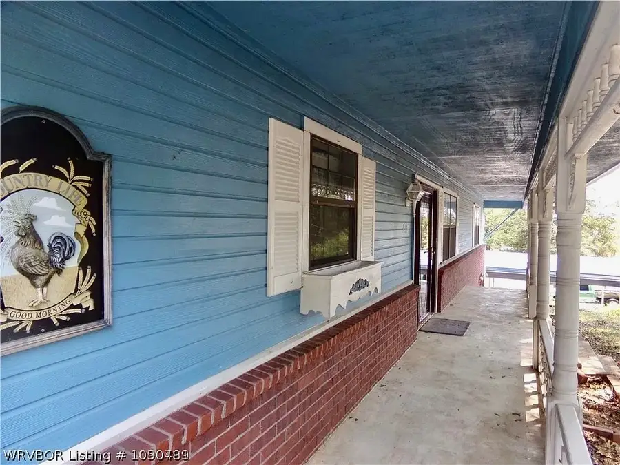 210 Cherry Avenue, Poteau, OK 74953 - #2