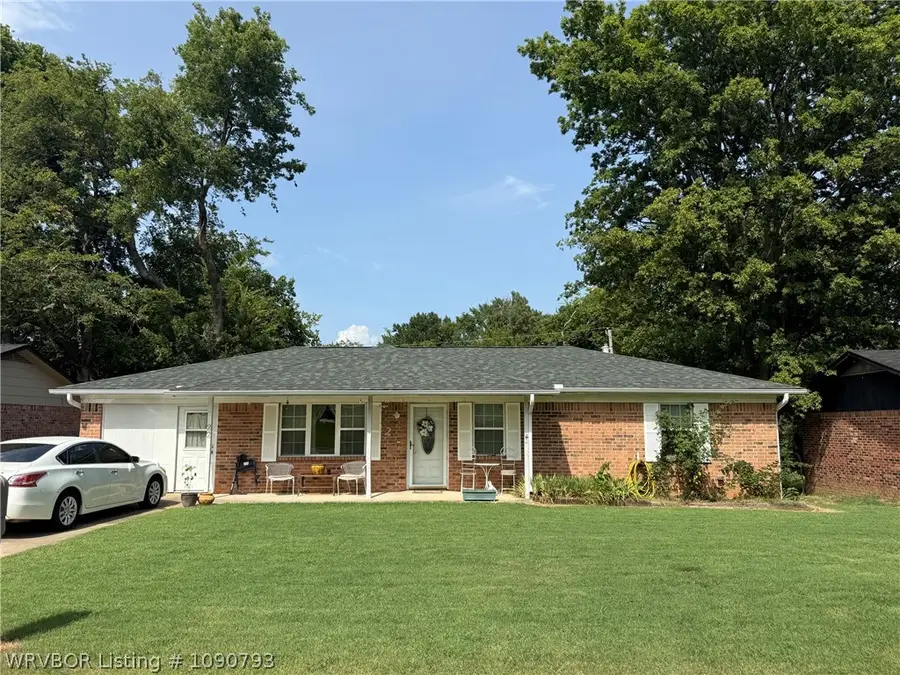 22 E Interstate Cir. Circle, Sallisaw, OK 74955 - #2