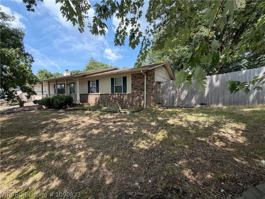 1606 N Hills Boulevard, Van Buren, AR 72956 - #3