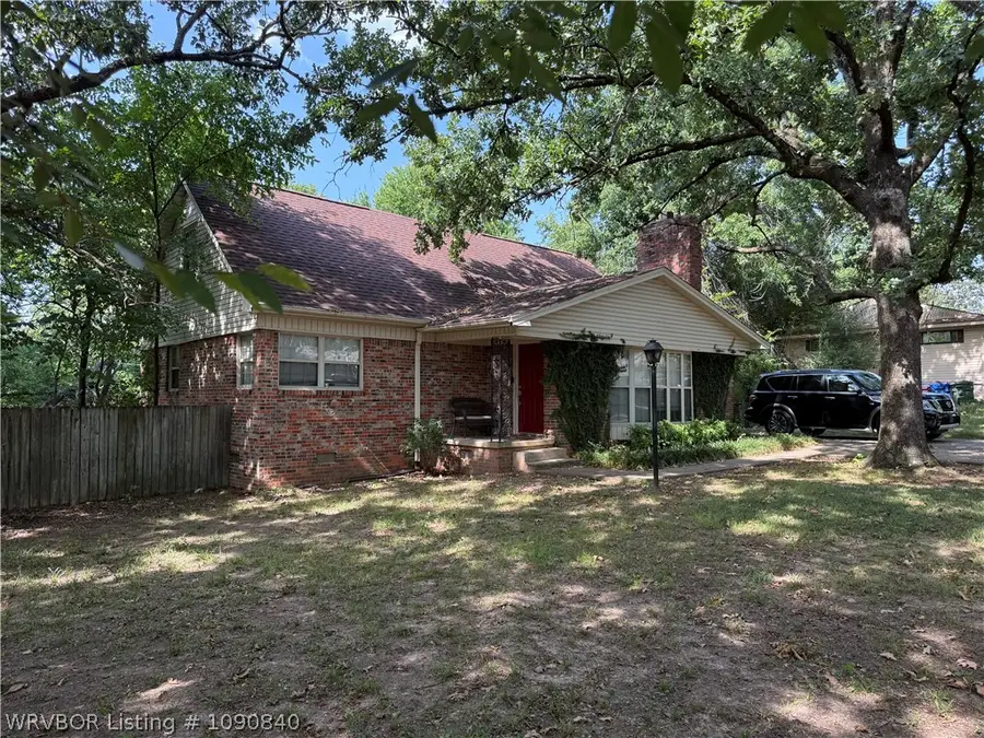 2423 Ionia Street, Fort Smith, AR 72901 - #2