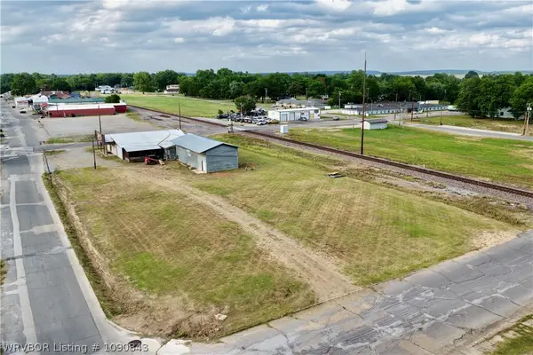 15 E Foley Avenue, Eufaula, OK 74432