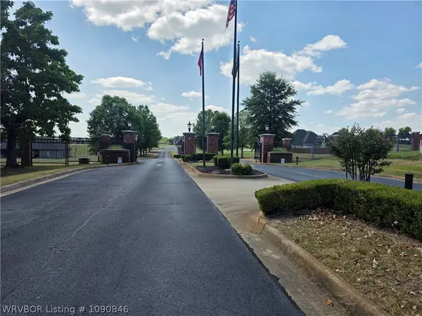 4538 Scott Farm Road, Van Buren, AR 72956