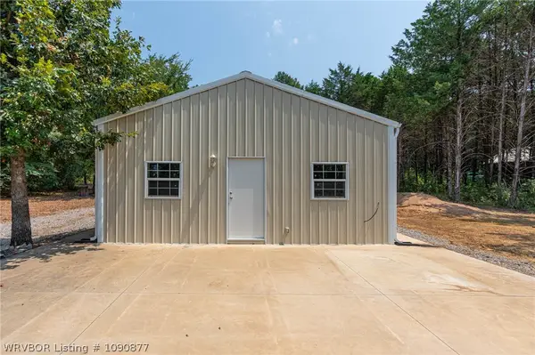 185 Private Road 2037, Altus, AR 72821