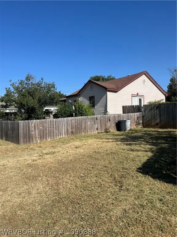 403 Wilson Street, Poteau, OK 74953 - #2