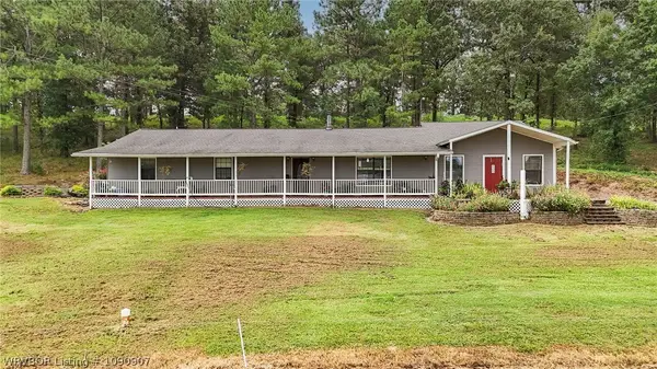 1357 Square Rock Road, Waldron, AR 72958