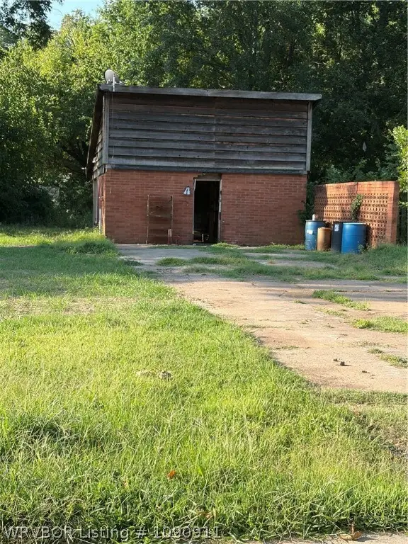 111 Ash Street, Alma, AR 72921