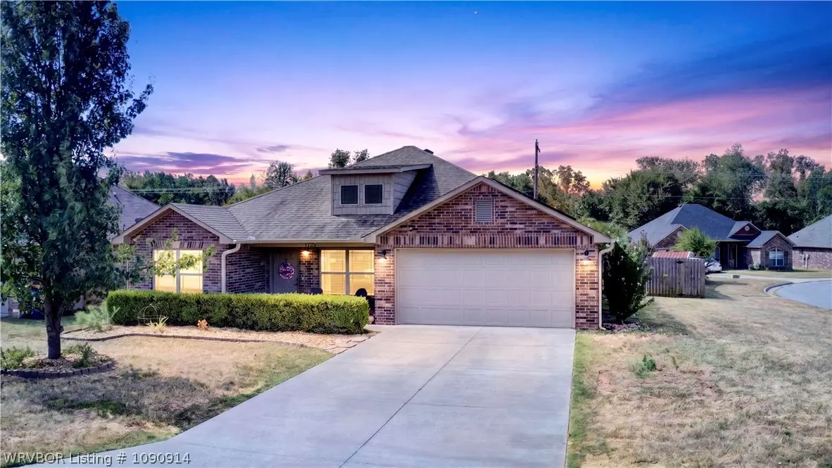 2305 Regency Lane, Barling, AR 72923 - #1