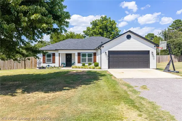 2814 Mockingbird Hill Road, Greenwood, AR 72936