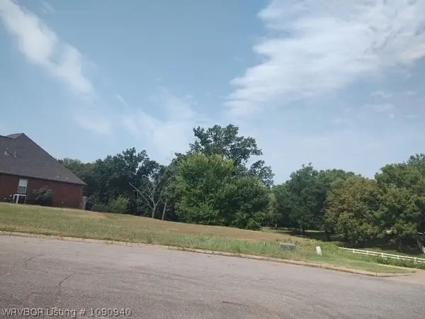 2612 Carrington Pointe Road, Fort Smith, AR 72903
