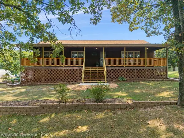 3111 Sturgeon Road, Greenwood, AR 72936