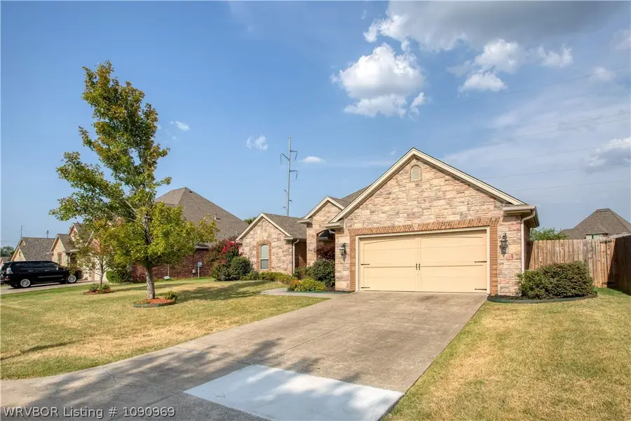 2811 S 87th Drive, Fort Smith, AR 72903 - #3