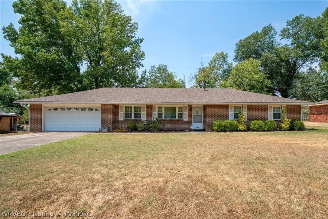 605 7th Street, Barling, AR 72923 - #1