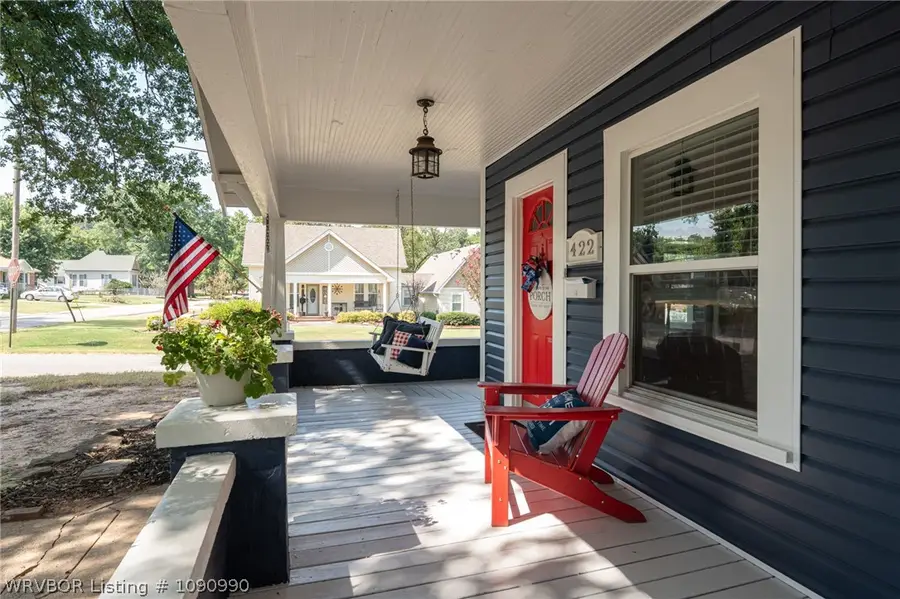 422 N 15th Street, Van Buren, AR 72956 - #3
