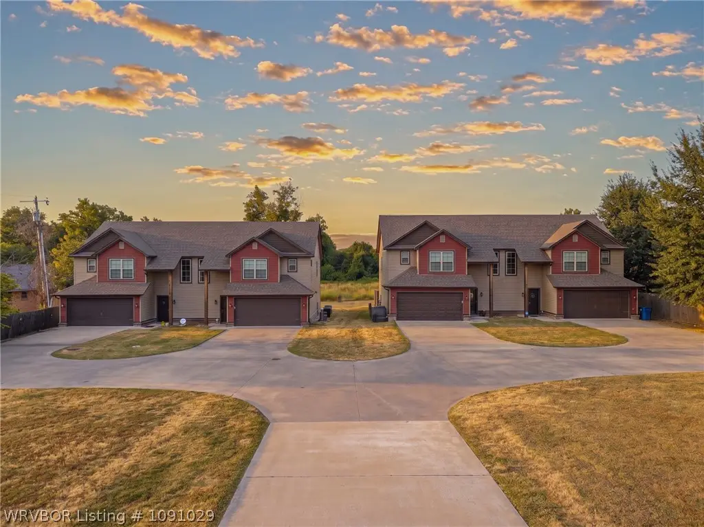 444 & 446 N Albert Pike Avenue, Fort Smith, AR 72903 - #1