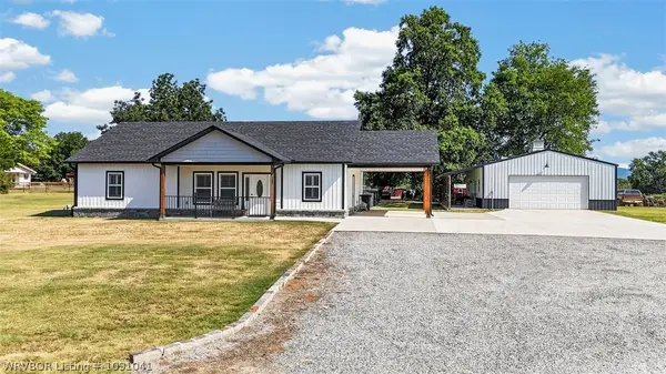 105 Rock Creek Drive, Wister, OK 74966