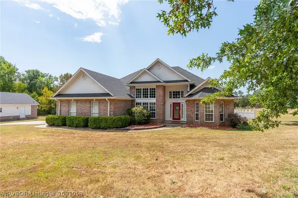 1110 Meadow Bridge Drive, Greenwood, AR 72936
