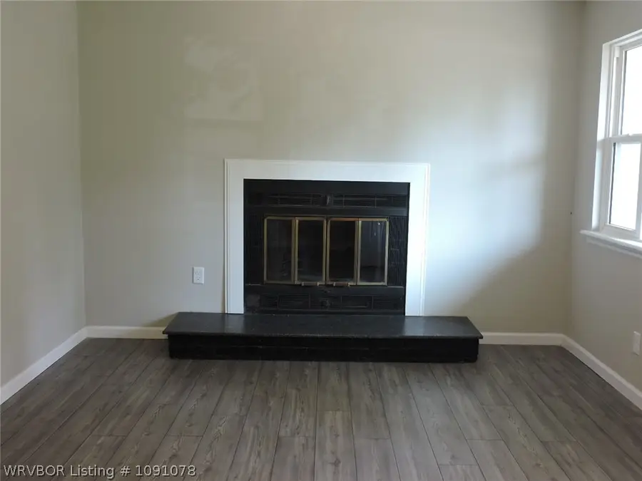 8930 Fresno Street, Fort Smith, AR 72903 - #2