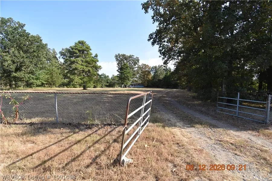 474239 1050 Road, Muldrow, OK 74948 - #2