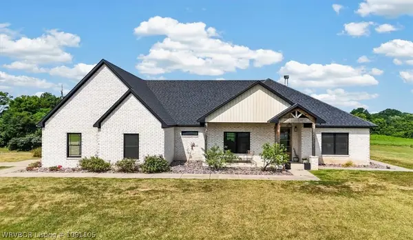 18695 Sand Plant Road, Spiro, OK 74959