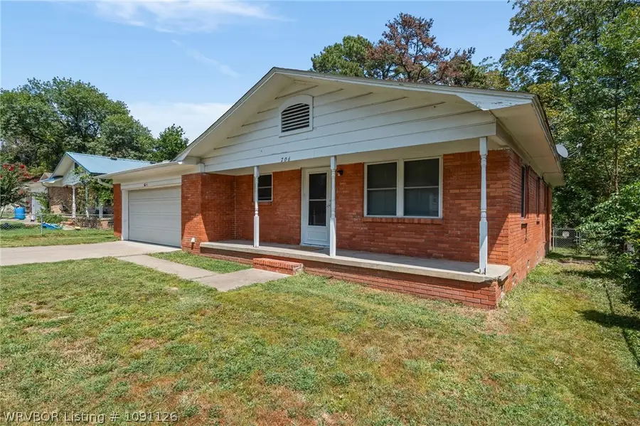 706 N 46th Street, Fort Smith, AR 72903 - #3