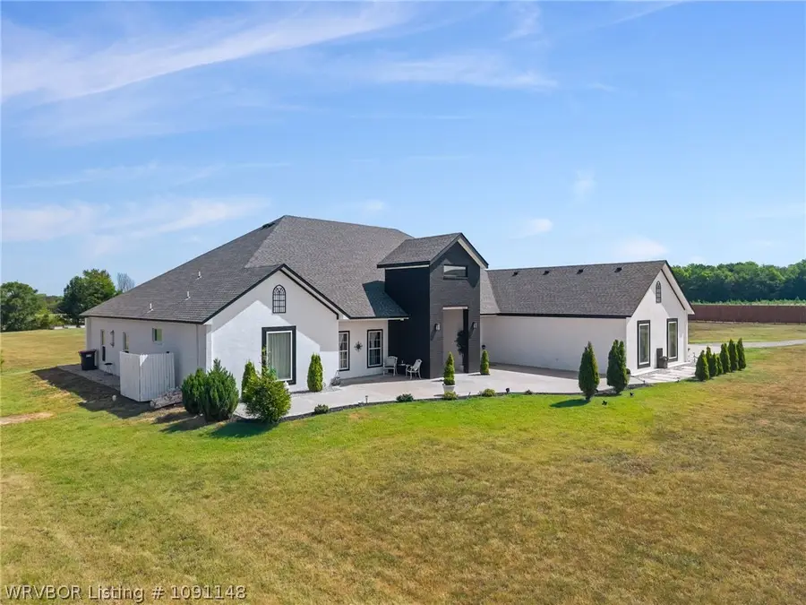9114 County Line Road, Charleston, AR 72933 - #2